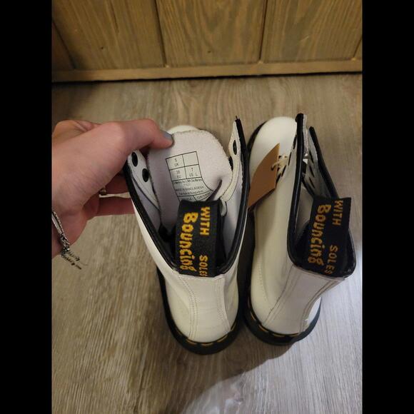 Doc marten white leather boots - Picture 4 of 4